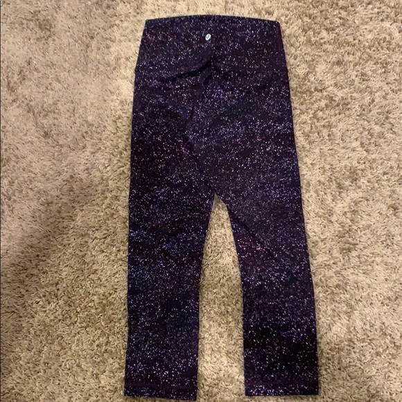 lululemon athletica Pants - Lululemon legging size 4 never worn!